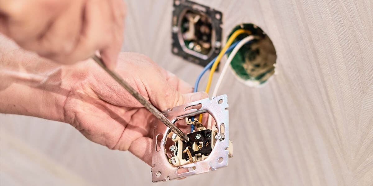 Electrical Outlet & Switch Installation in Hurricane, WV